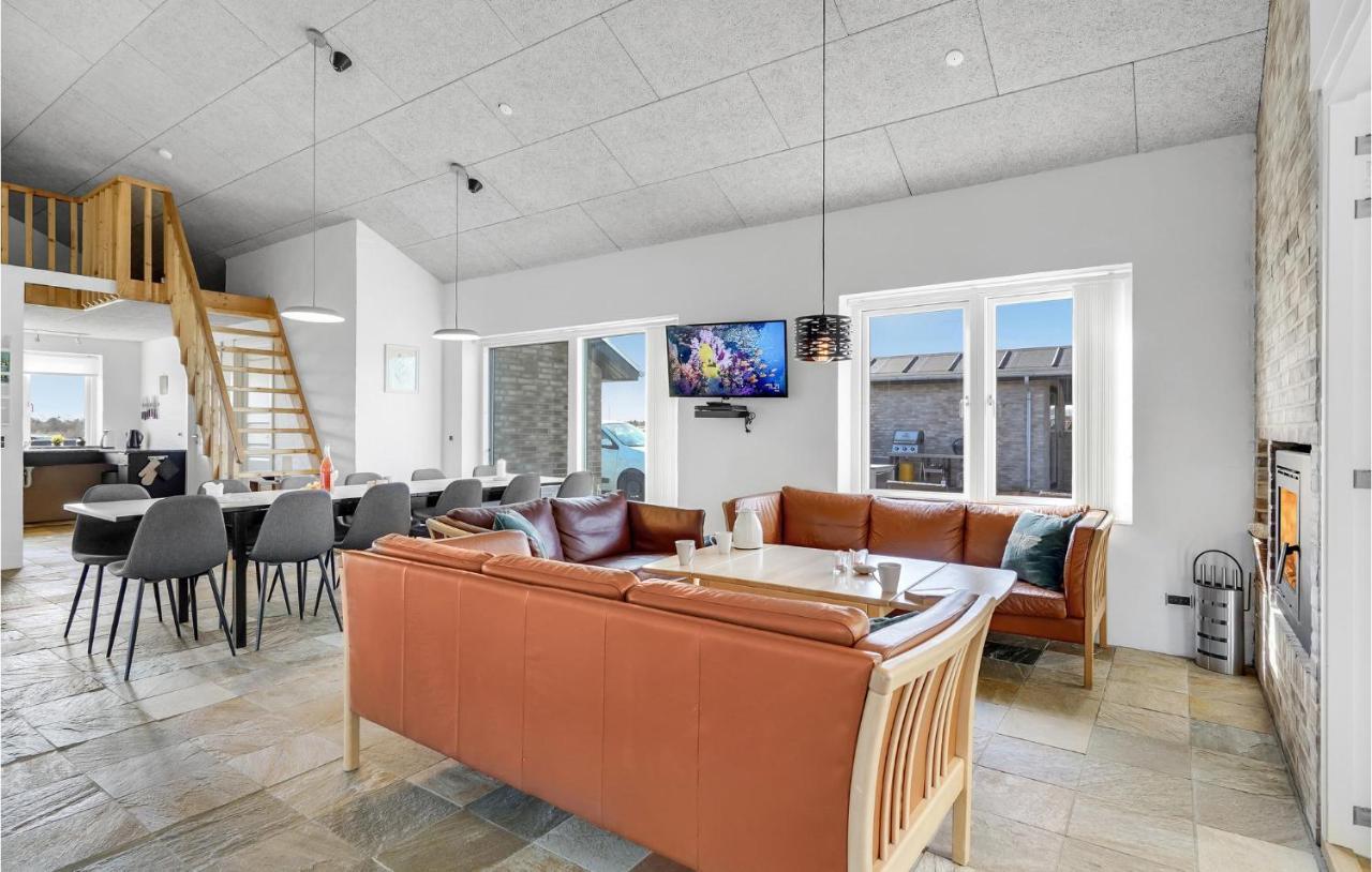 Nice Home In Tarm With Kitchen Εξωτερικό φωτογραφία