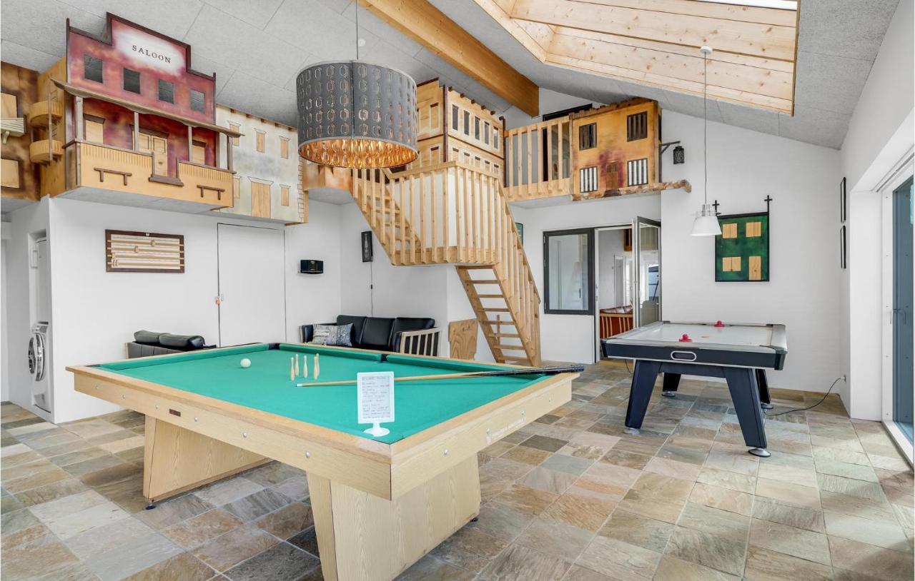 Nice Home In Tarm With Kitchen Εξωτερικό φωτογραφία