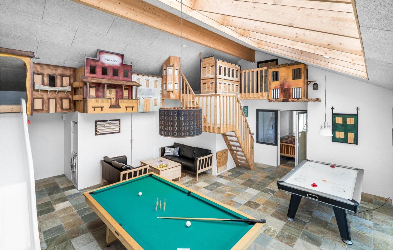 Nice Home In Tarm With Kitchen Εξωτερικό φωτογραφία